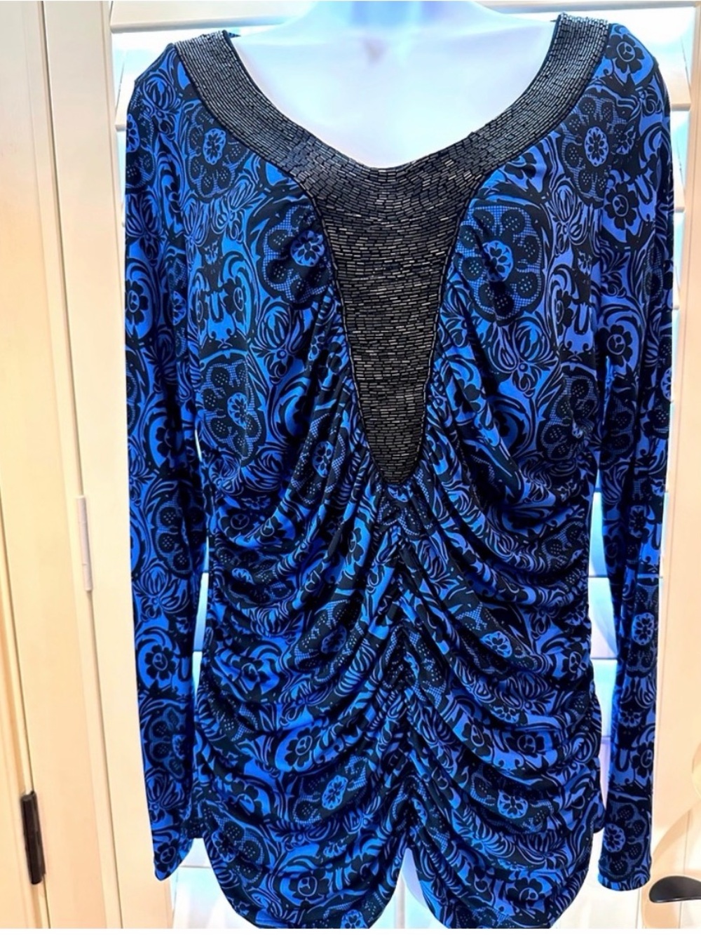INC International Concepts Blue Black Beaded Ruched Top Large Long Sleeve